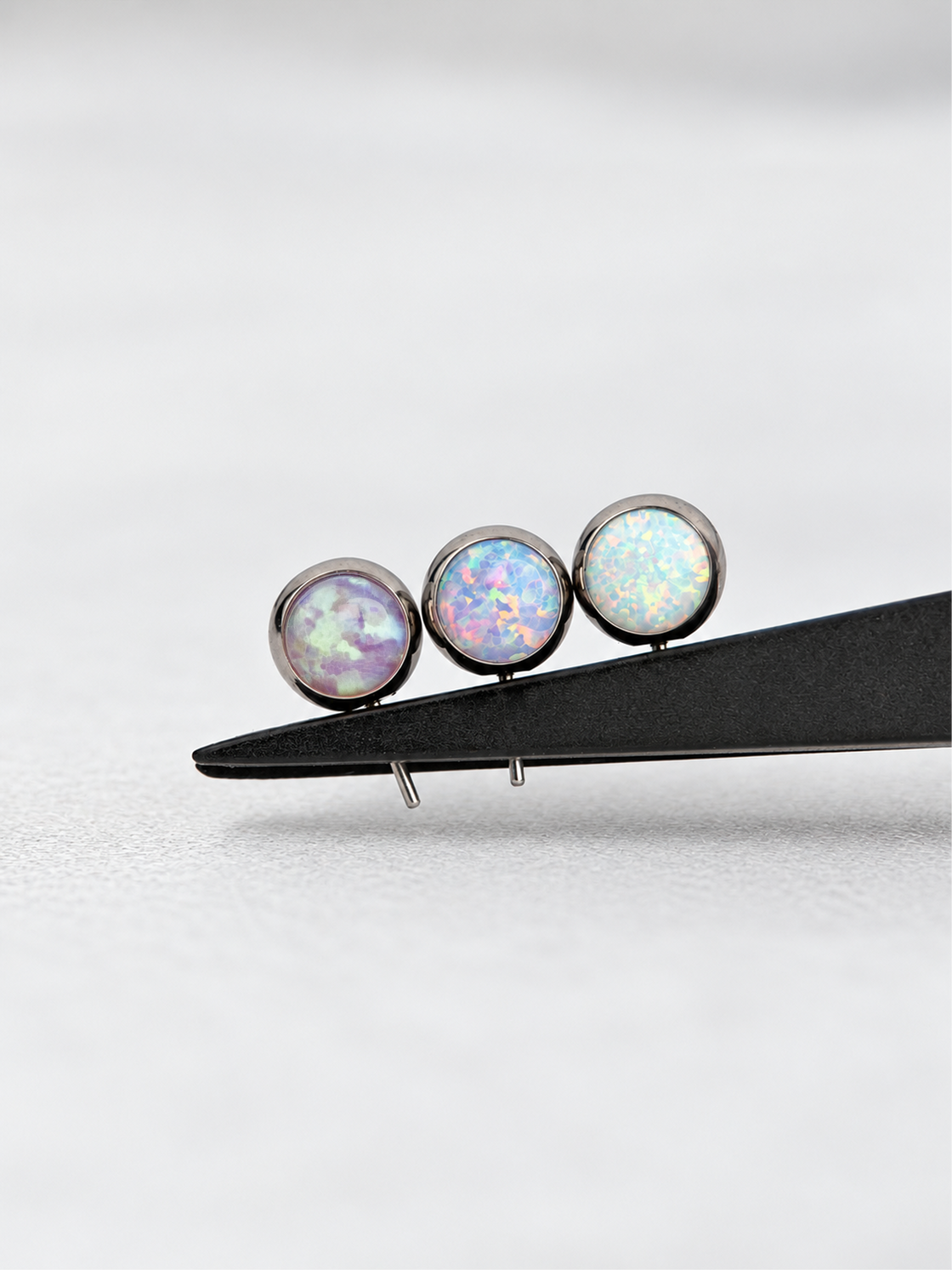Forward FacingCabochon Bead